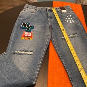 NWT High-rise mom jeans.